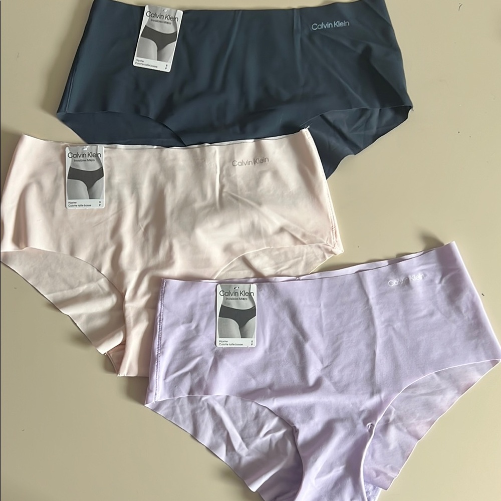 3 NWT Calvin Klein Hipster panties